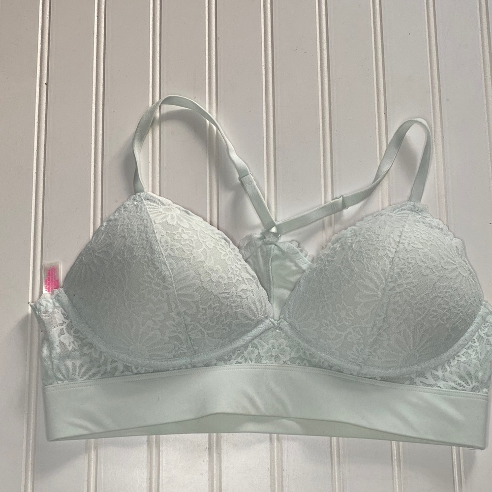 PINK lightly lined Lace Bralette in Soft blue Green size large